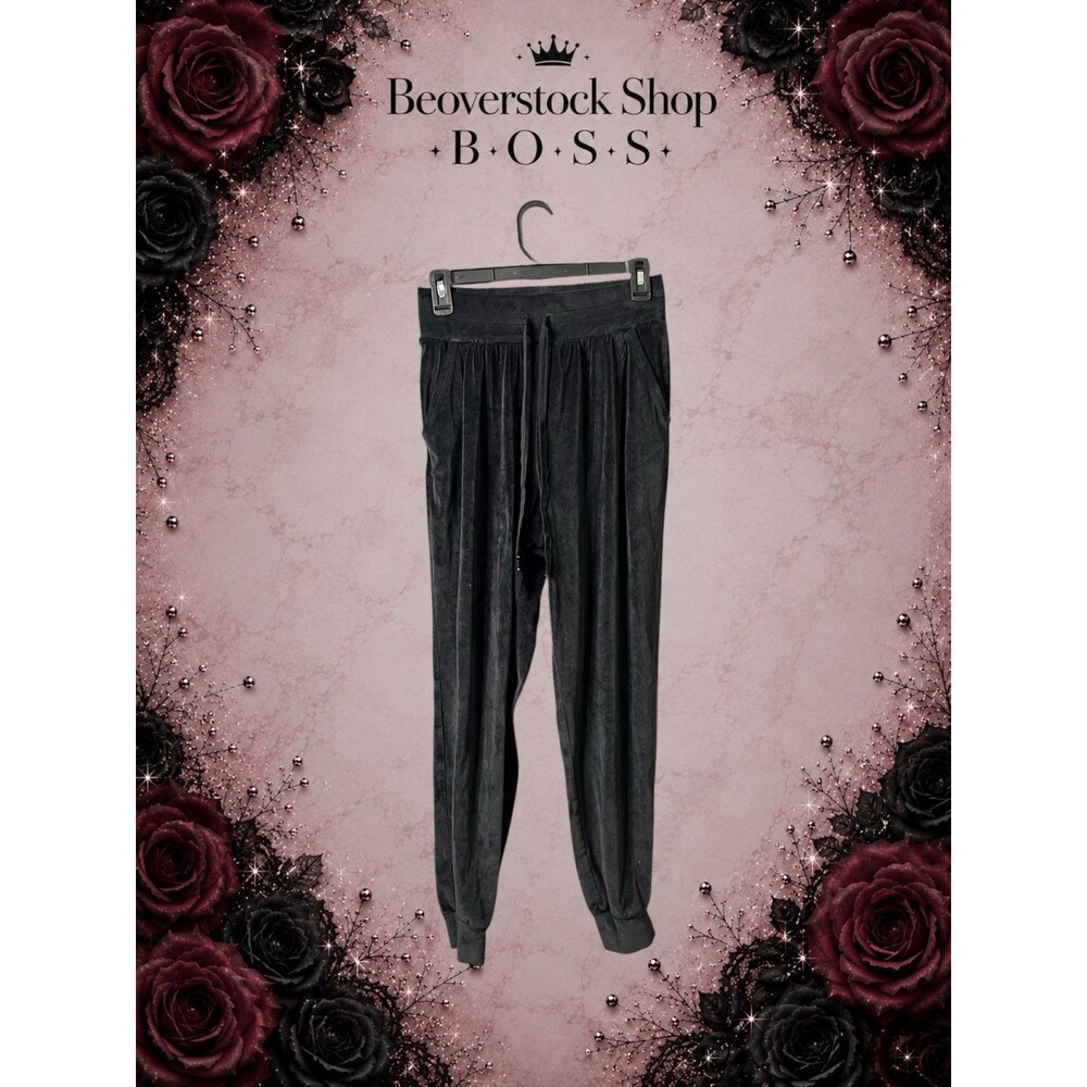 Preowned Victoria’s Secret Sport Black Velour Jogger Sweatpants – Size Small